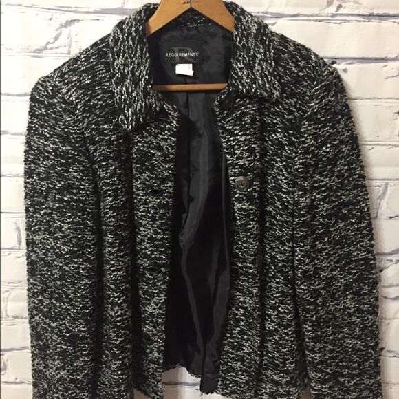 Requirements black and white blazer size 12 - Picture 1 of 6